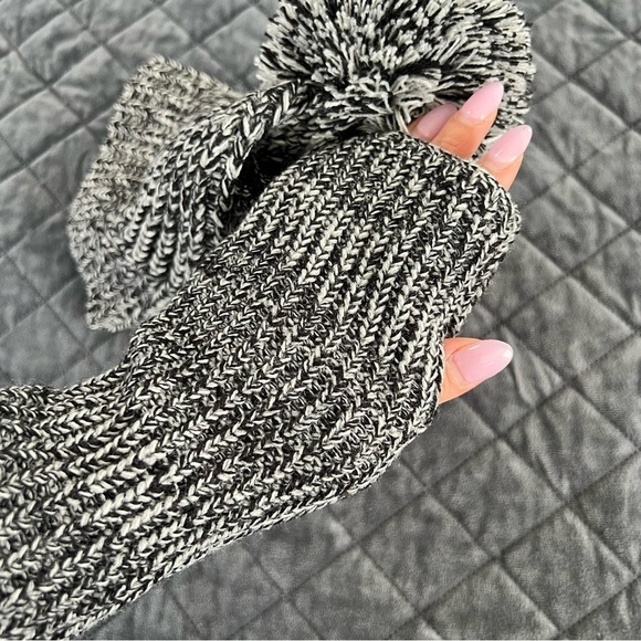 Rebecca Minkoff Beanie Hat Women Winter Marbled Pom Pom &Thumbhole Arm Warmer R - Picture 7 of 8